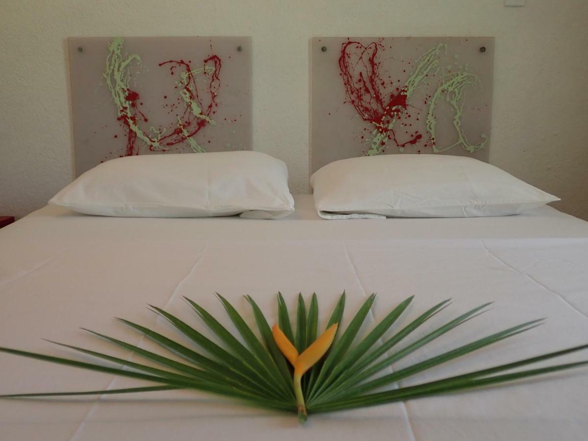 Simberts Apartments Maya Beach المظهر الخارجي الصورة